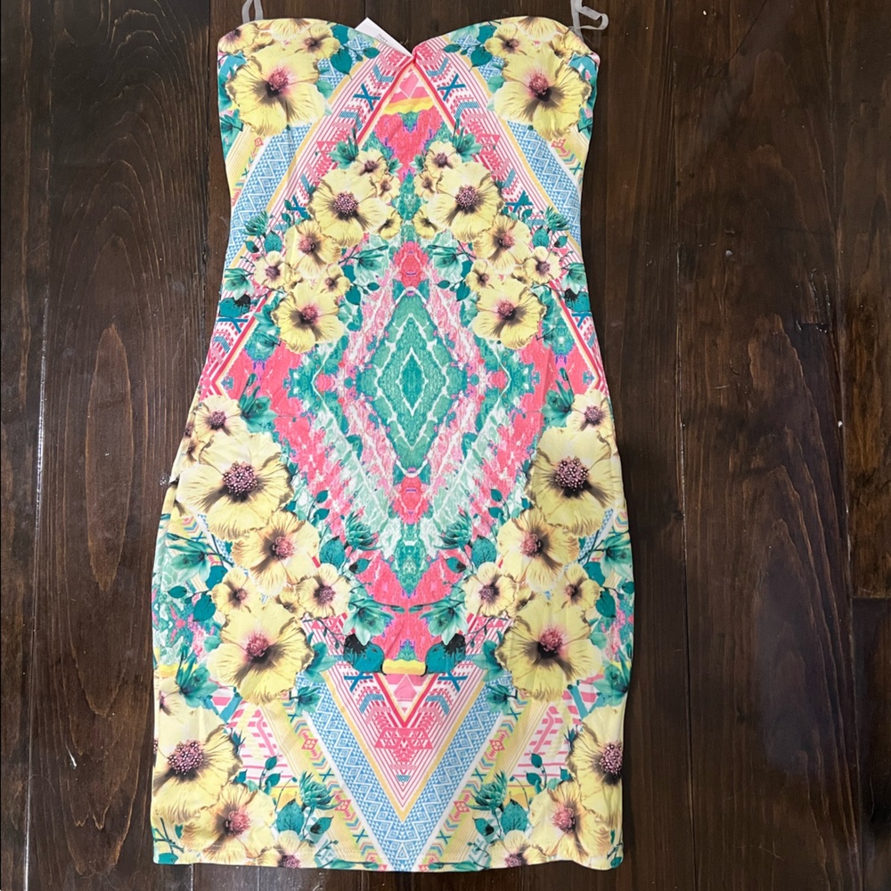 2 Bodycon Medium Dresses, Shop Hopes